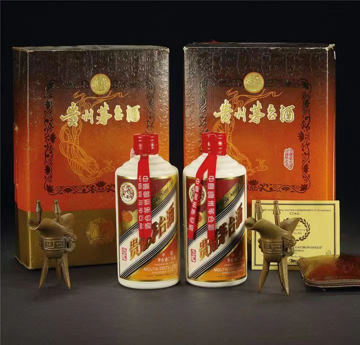 普洱礼盒茅台酒回收